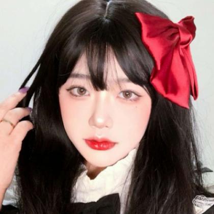 qq头像女生文艺意境,看着很安静表情冷静的
