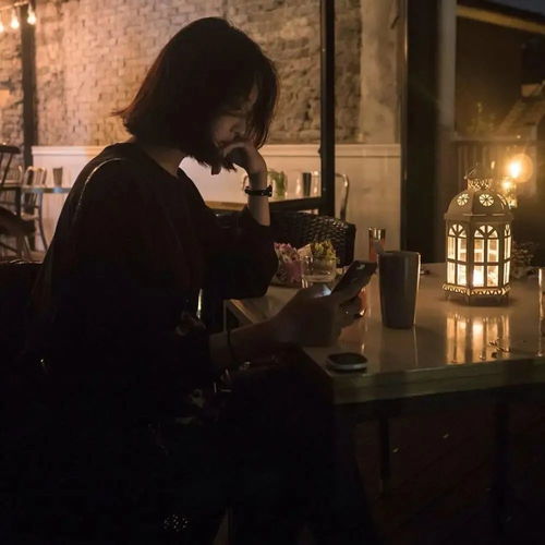 头像女生你真正爱的人是你可以毫无顾虑吐露一切的人
