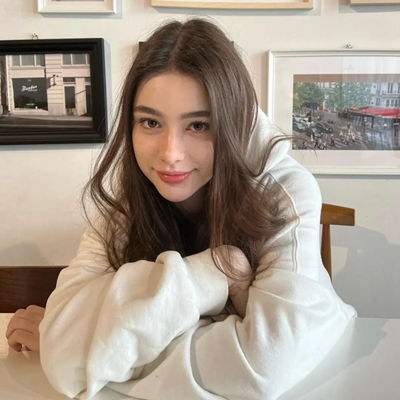 2023年最好看的头像女