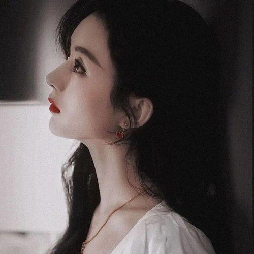 高级感超强的女生头像