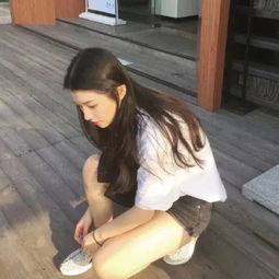 头像表面乐观开朗逗趣内心丧到一败涂地