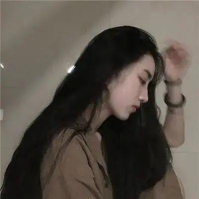 14句超拽霸气空间说说,暧昧远离我,真心靠近我