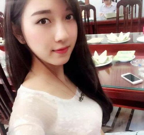 女儿有男朋友,母亲装乞丐试探,回家后泪崩