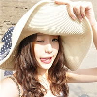 谁有带着帽子的女生头像