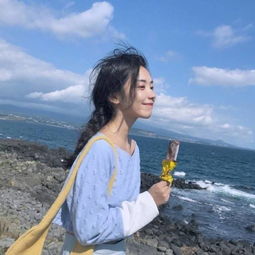 晚安心情191023浮云一别后,流水十年间