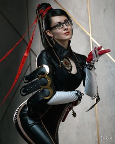 俄罗斯美女cos猎天使魔女贝姐邪魅冷艳长腿撩人