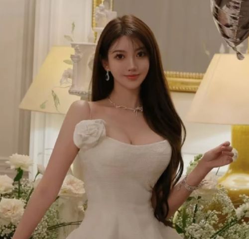 同样是男星女友,将黄轩女友叶珂徐艺洋放一起,差距出来了