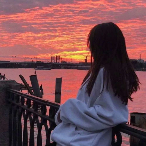 日光下的女孩,女生头像