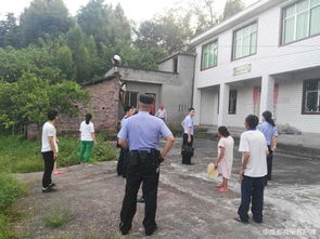 适合12岁女生头像图片空屋