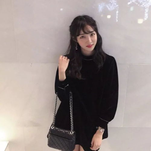 高挑女生慵懒气质装扮日记