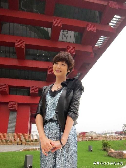 央视五大气质美女主持人,无论是脸蛋还是身材,总是那么闪耀