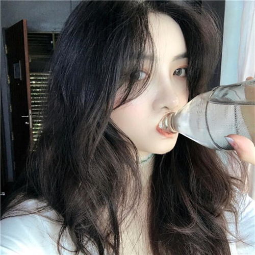 异性之间关系再好,也不要用这些称呼,否则很容易有越界行为