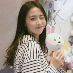 qq头像长发女生侧面唯美2018最新想把你揉碎进骨子里