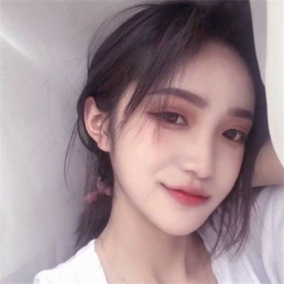 一眼就很喜欢的头像女生,漂亮就是资本好看就多看看了