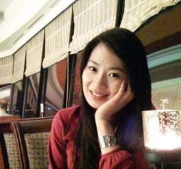 央视财经频道12位年轻美女主播