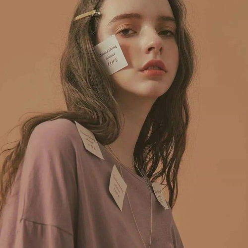久违的欧美女生头像来啦