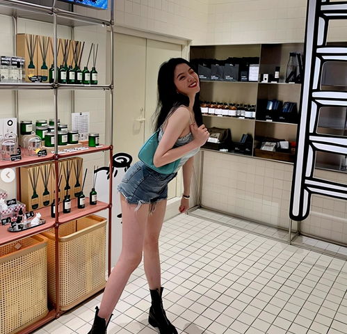 王文也恋爱后现幸福肥,晒近照脸圆一圈,此前和男友开启浪漫之旅