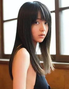 圆脸女生最适合的发型都在这里,选对发型秒变小脸