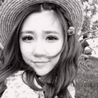 求qq空间伤感唯美女生头像