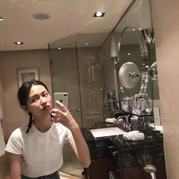 让你挪不开眼睛的00后中国酷女生赵佳丽,凭什么能给lv走秀