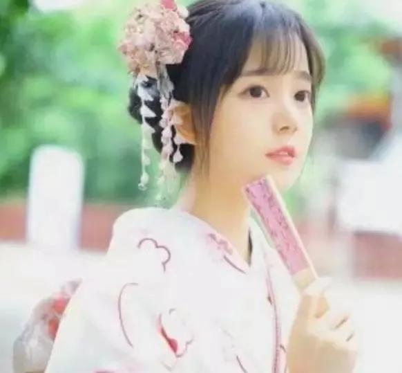 微信上常发这3种朋友圈的人,往往层次越高,生活也会更好