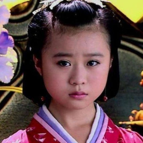 美人心计于正捧红的小皇后,如今23岁,靠筷子腿再出圈