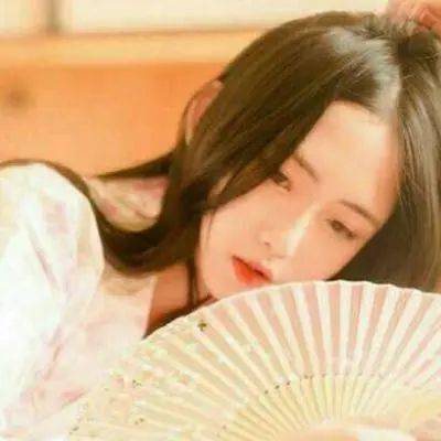 真人唯美古风意境美女头像丨一叶浮萍归大海,人生何处不相逢