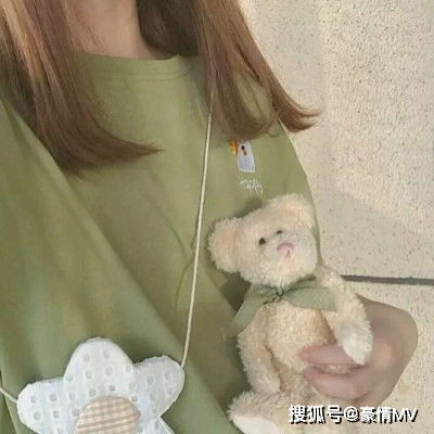 不露脸女生头像小清新2021可爱女生不露脸头像图片