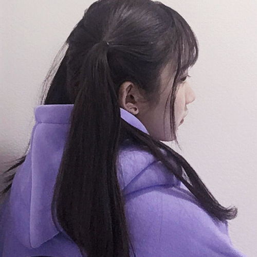 有什么好看的侧脸女生头像