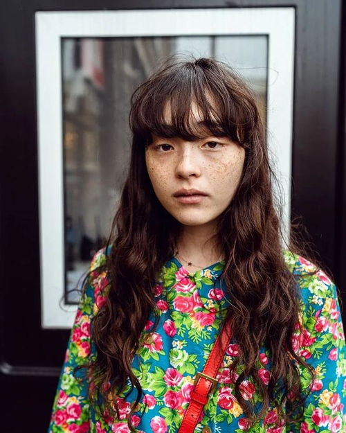在高级厌世脸成为街头爆款的今天,这几位初代厌世女正在不靠脸红出圈
