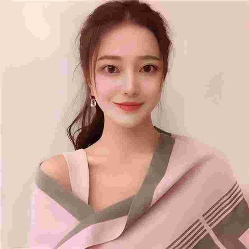 我约女儿在酒店房间见面,我的准女婿就怀疑我和女儿关系有异样