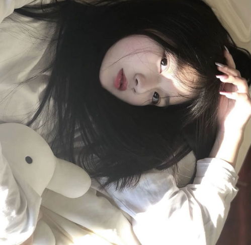 精选优质温柔小众好看的女生头像192