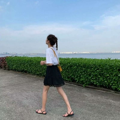 抖音最火头像女生,想拥有却抓不到的女人