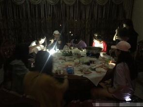 火箭少女集体打手电筒涮火锅杨超越热搜安排下