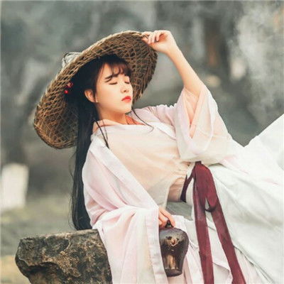女生唯美长发古风头像大全2018有些人说再见就真的再见了