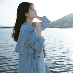 陪伴看海情侣头像一男一女qq头像扣扣居
