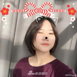 组图窦靖童妹妹窦家媛秀软萌自拍15岁少女元气满满