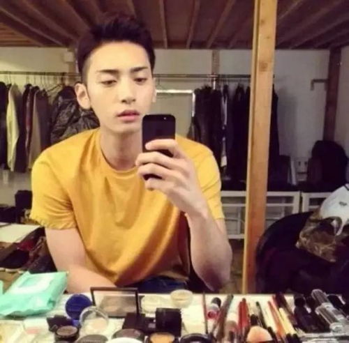 潮流男生发型设计