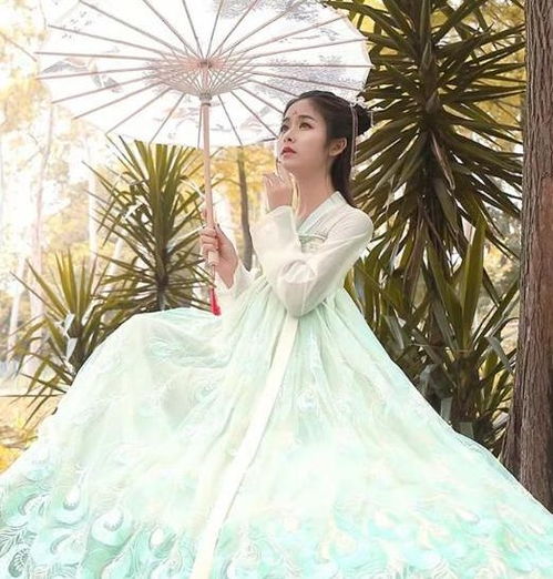趣味心理学哪位古风美女最有气质测你下个月会有什么开心事