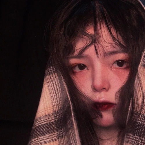 宝8月送给你的女生头像