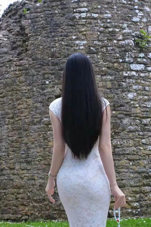气质美女的背影