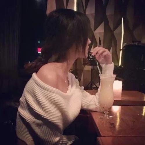 喜欢一瞬间,放下漫长女生头像