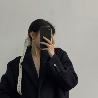 黑色的女生头像高级黑色