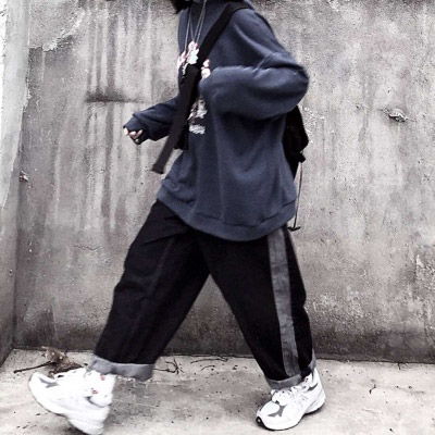 女生半身不露脸头像清纯韩版平胸妹子头像