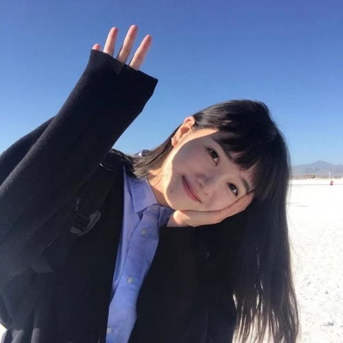 短句希望能做一个三观比五官正的女孩
