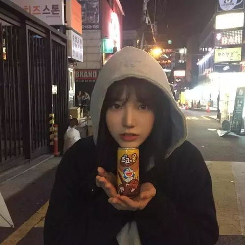 甜美可爱女生头像真人头像高清獠牙