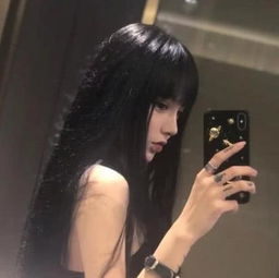 蔡萝莉我住别墅豪宅,暗黑萝莉我住庄园,她我开飞机有保镖