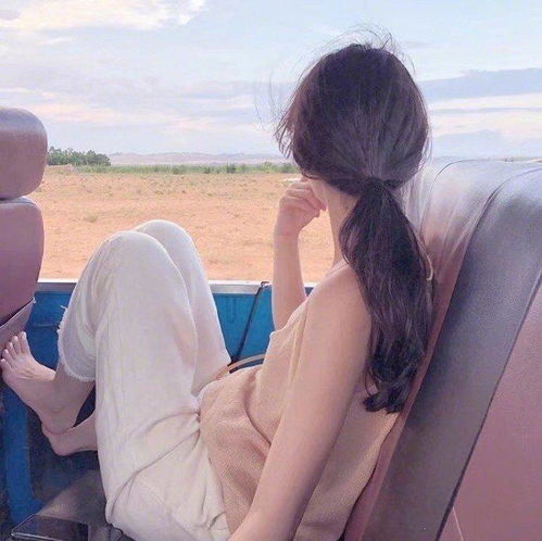 十二星座在喜欢的人面前的样子,双鱼很形象了