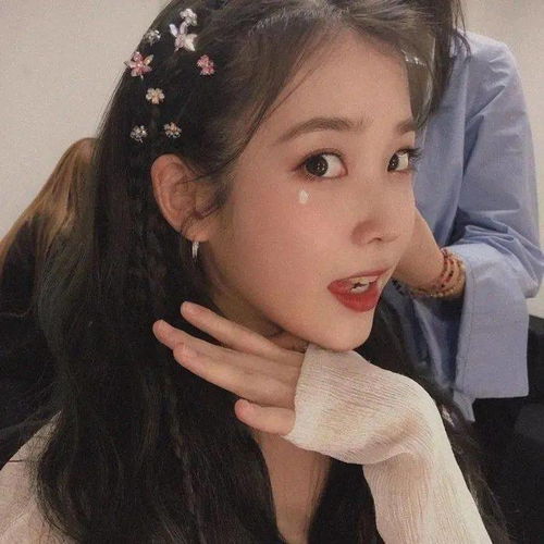 好看的小众女生头像壁纸