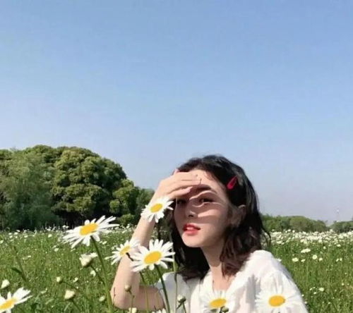 头像女生简单可爱感情